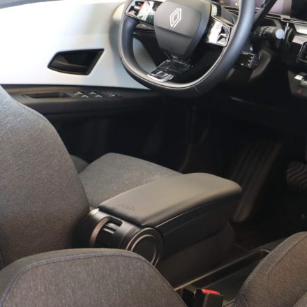 RATI ARMSTER 3 armrest RENAULT 5 E-TECH 2024-  [black,vegan leather]