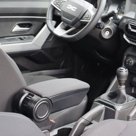 RATI ARMSTER 3 armrest DACIA DUSTER 2024-  [black,fabric]